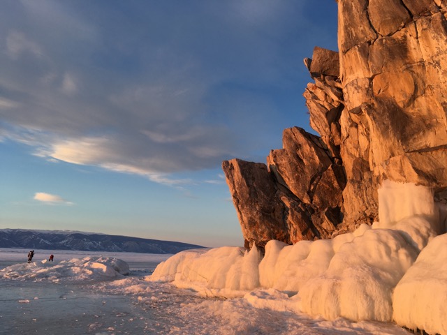 Dr. Bill Hanlon is back home after a grueling 720 kilometre trek across a frozen lake in Siberia.