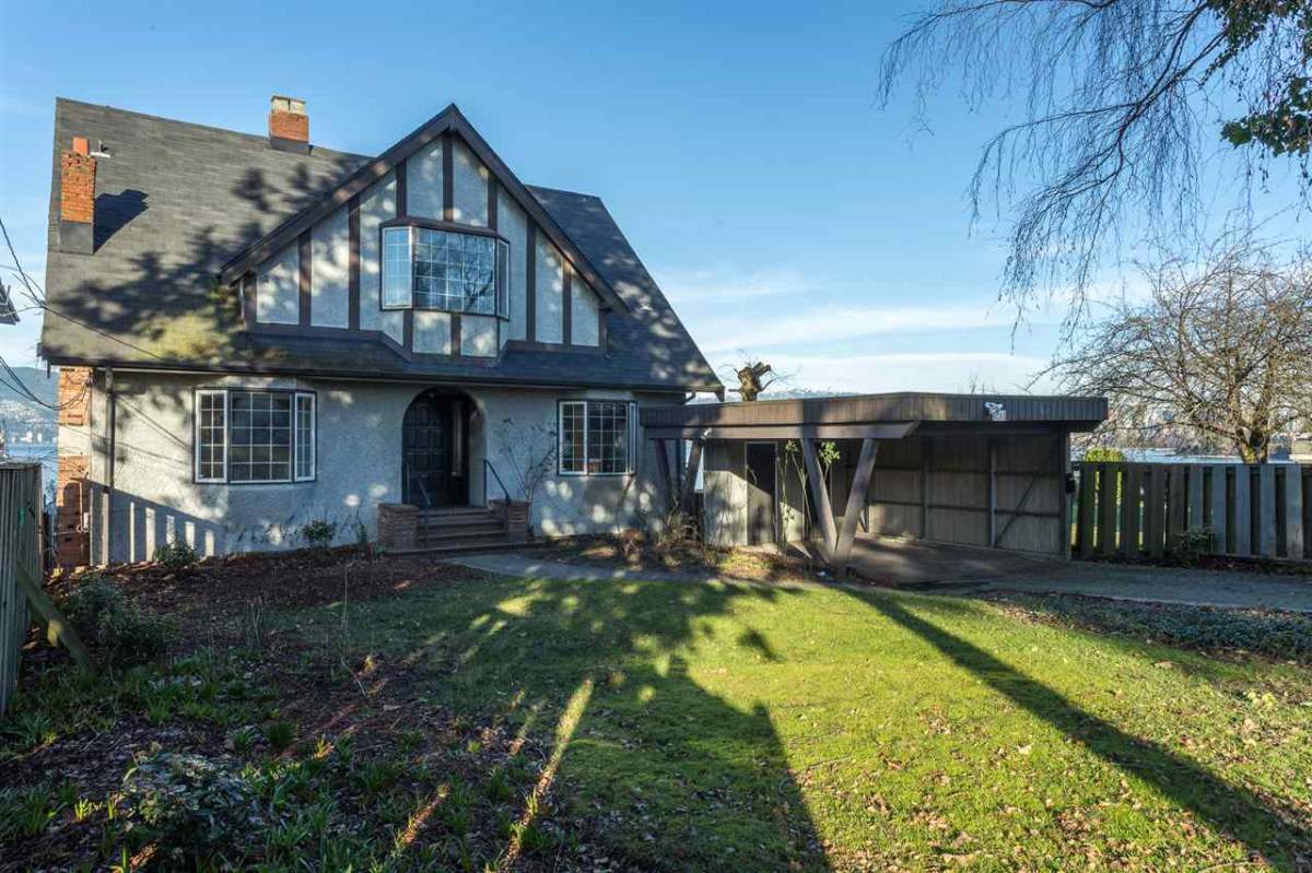 3241 Point Grey Road, Vancouver B.C.