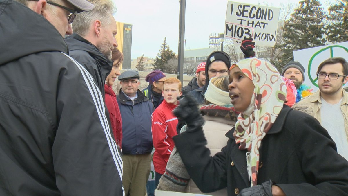 Protesters and counter-protesters were outside Regina's city hall on Saturday to dispute a motion condemning Islamophobia.
