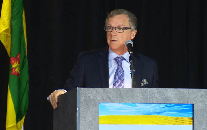 Premier Brad Wall told the Saskatchewan Association of Rural Municipalities that there are going to be difficult decisions in the provincial budget.