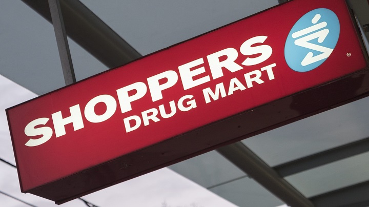 You'd better bring cash if you're headed to Shoppers Drug Mart, as the retailer deals with payment system issues. 