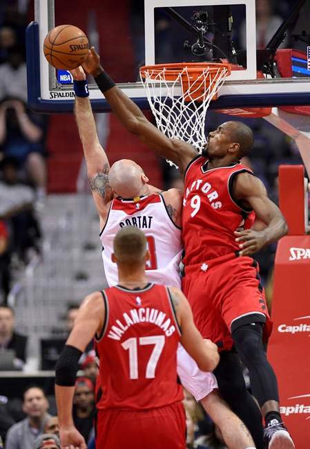 Toronto Raptors re-sign forward Serge Ibaka to a three-year-deal worth ...