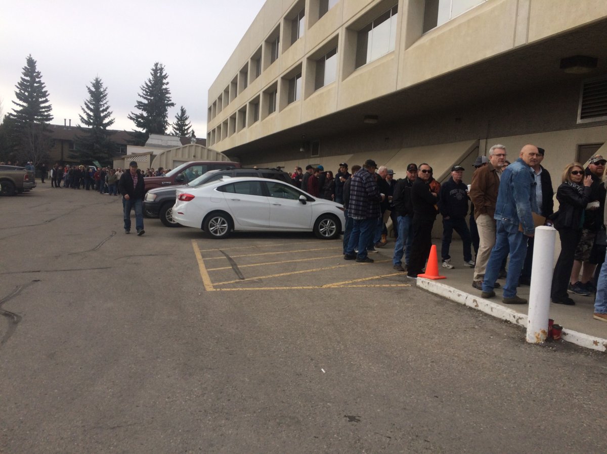 A job fair for Calgary's southwest ring road drew hundreds on Saturday, April 1, 2017.