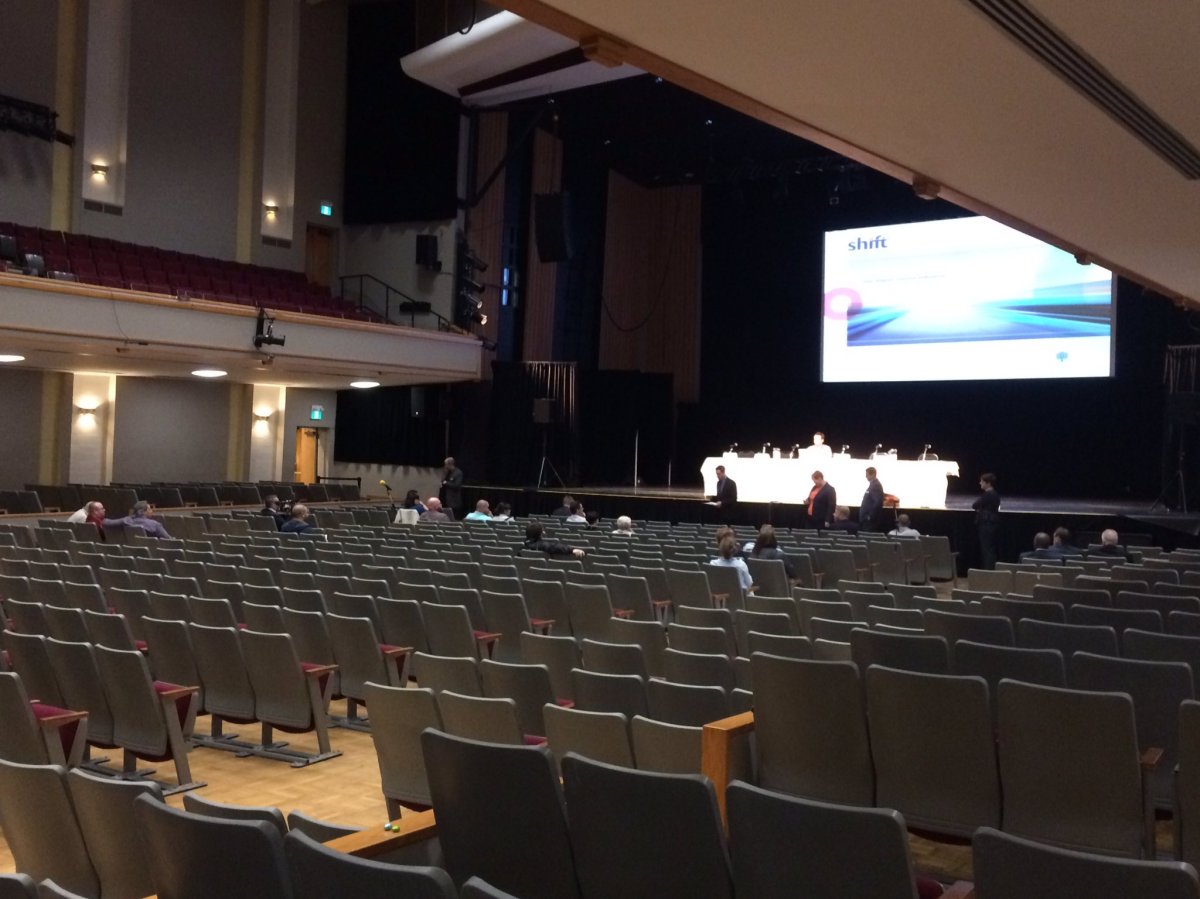 The turnout for the meeting between city staff and business owners from King Street and Queens Avenue discussing London's bus rapid transit plan at Centennial Hall on April 25, 2017.