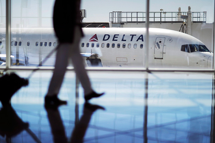 This Technicality Got Family With Infant Kicked Off Overbooked Delta Flight  