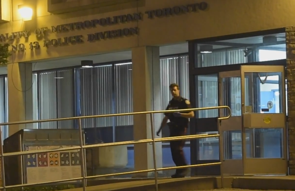 Toronto Police's 13 division where a man walked in suffering from stab wounds. Andrew Collins/Global News.
