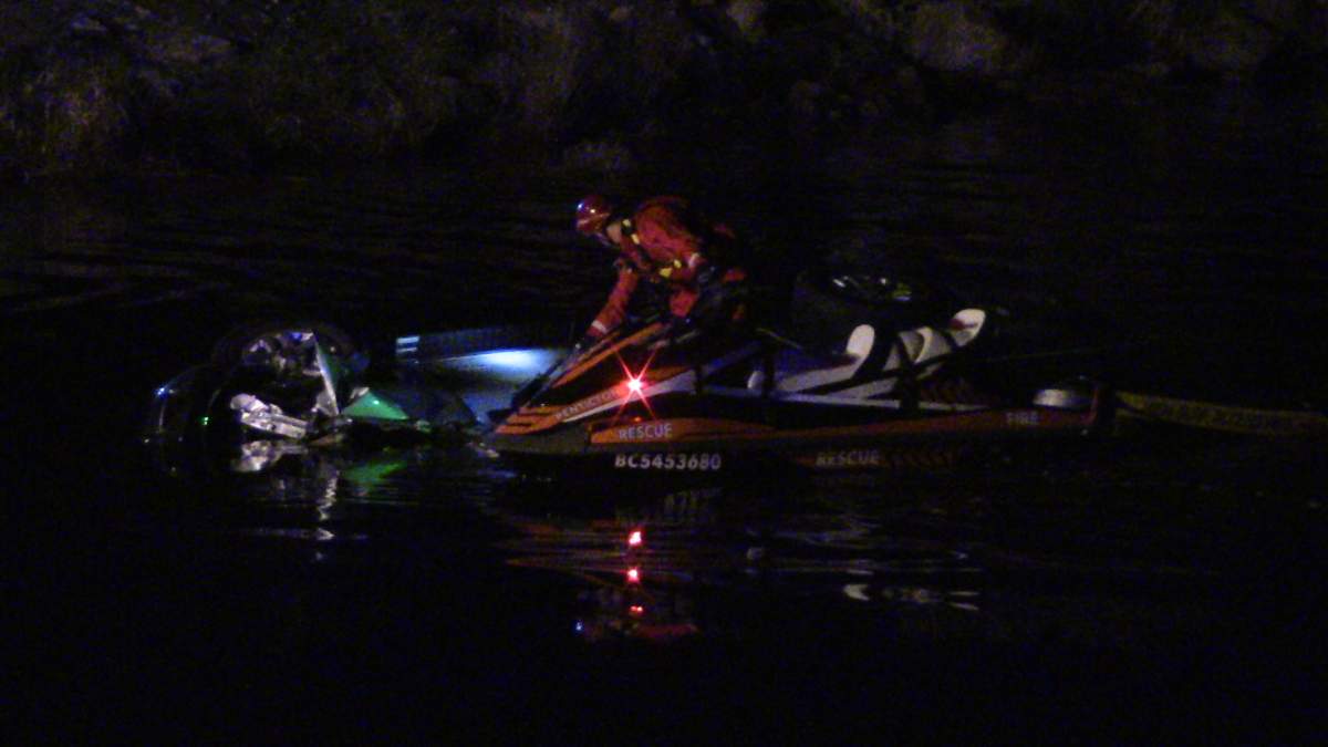 Man dies after his truck plunges into Penticton channel - image