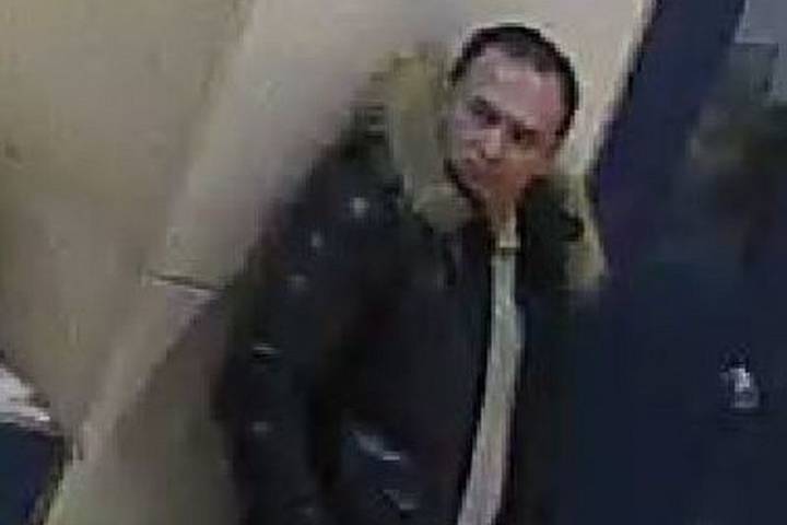 Male suspect wanted for a theft at Toronto\’s St. Lawrence Market. Toronto. Police/Handouts