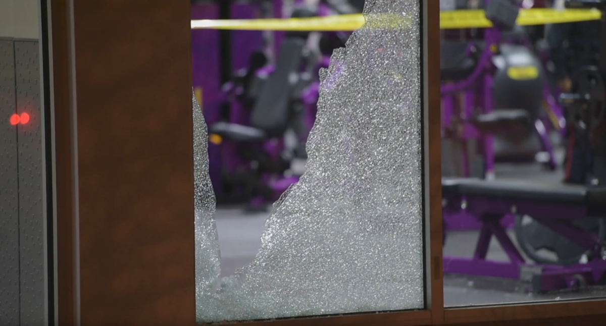 The scene of a shooting late Friday night at a Planet Fitness in the Jane and Finch area. Andrew Collins/ Global News.