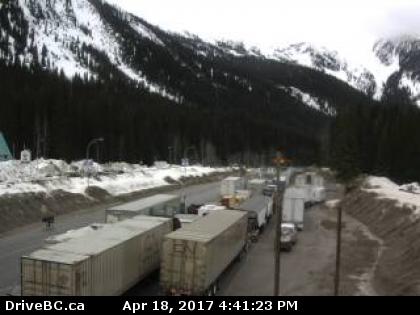 Trans Canada Reopens After Serious Crash Near Rogers Pass | Globalnews.ca