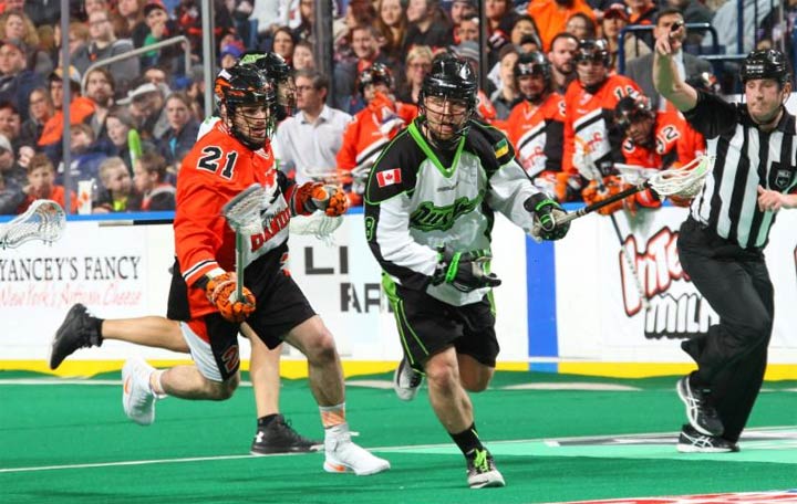 The Saskatchewan Rush clinched their spot in the 2017 NLL playoffs with a 17-14 win over the Bandits in Buffalo.