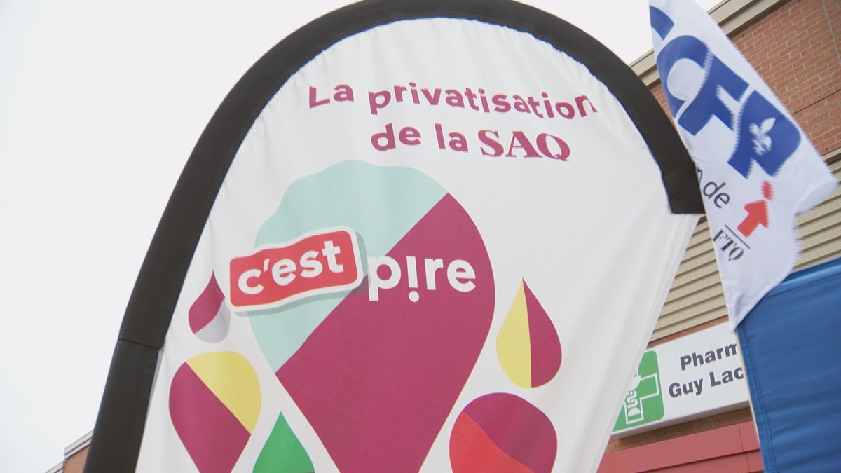 The Canadian Union of Public Employees brought their message against privatizing the Société des alcools du Québec to five SAQ stores in Montreal.