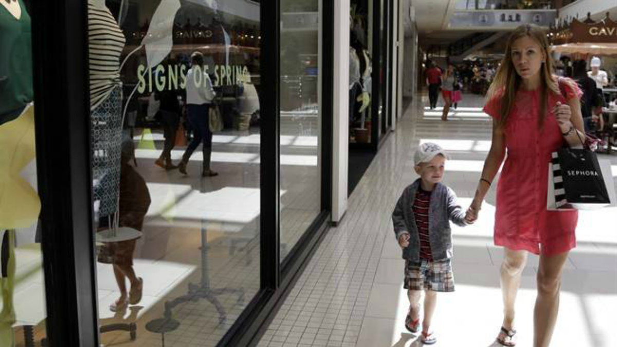 Goodbye snow … hello debt? How to manage your spending instincts as the weather gets warmer - image