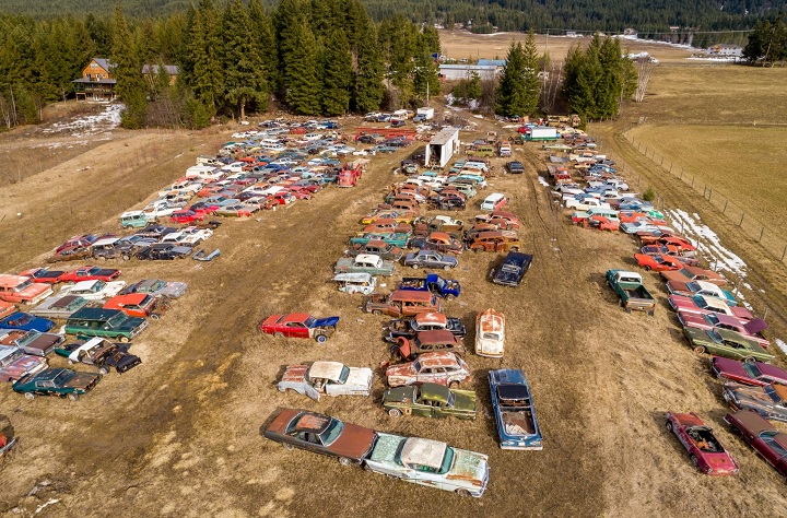 B.C. property with 340 vintage cars on sale for $1.45M | Globalnews.ca