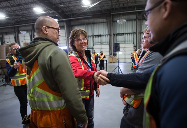 Christy Clark calls on Ottawa to ban coal exports - image
