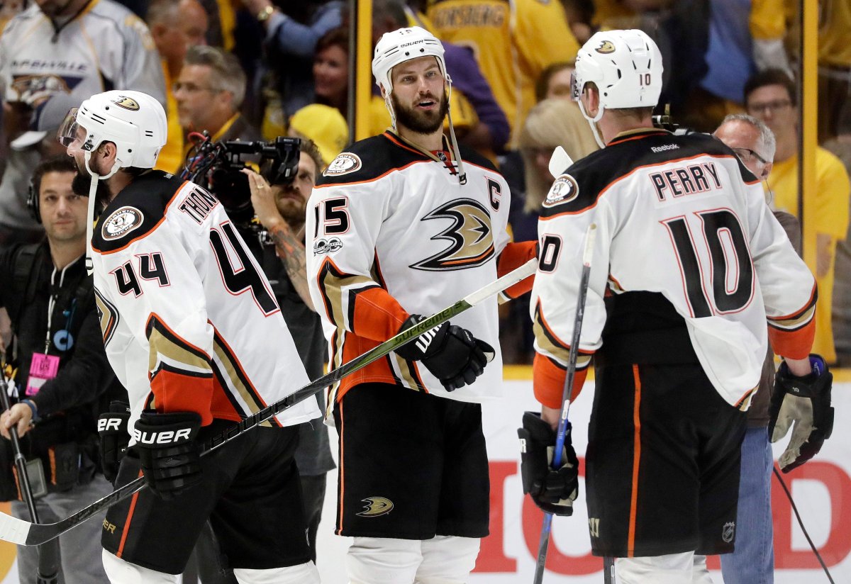 Captain Ryan Getzlaf sparks Ducks' victory after calling out
