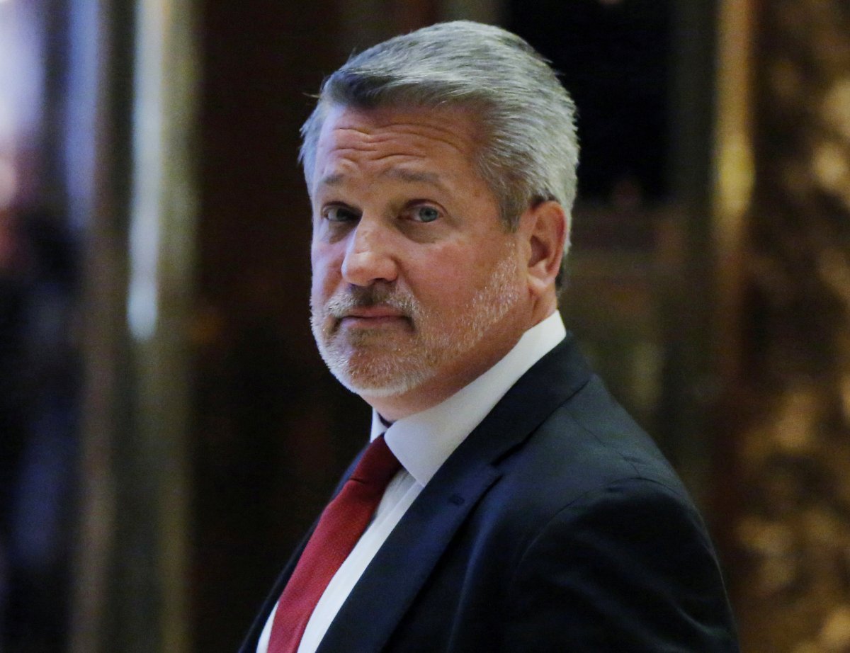 Fox News President Bill Shine departs after meeting with U.S. President-elect Donald Trump at Trump Tower in the Manhattan borough of New York, U.S., November 21, 2016.