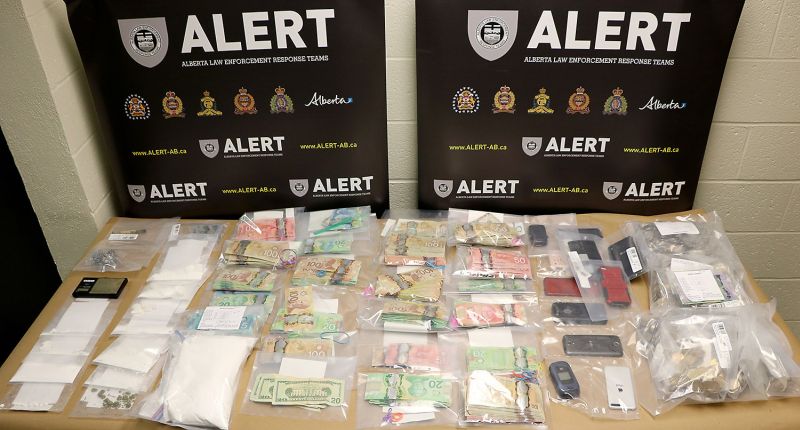 Five Lethbridge residents have been charged under Alberta’s Drug Endangered Children’s Act after ALERT seized nearly $100,000 worth of drugs and cash from two homes.
