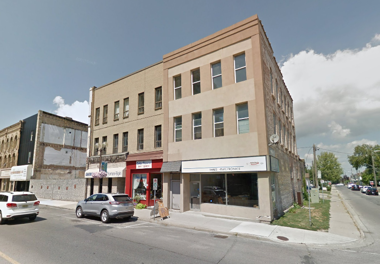 Blaze at downtown St. Thomas building sends one to hospital - London ...