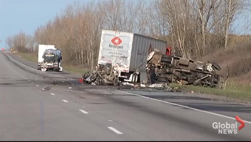 The trial for one of the truck drivers involved in a fatal Highway 401 crash began in Kingston on Monday.