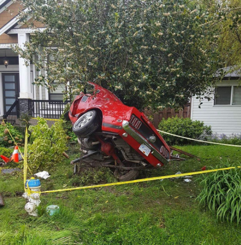 Serious injuries after sports car crashes into tree in Delta - image