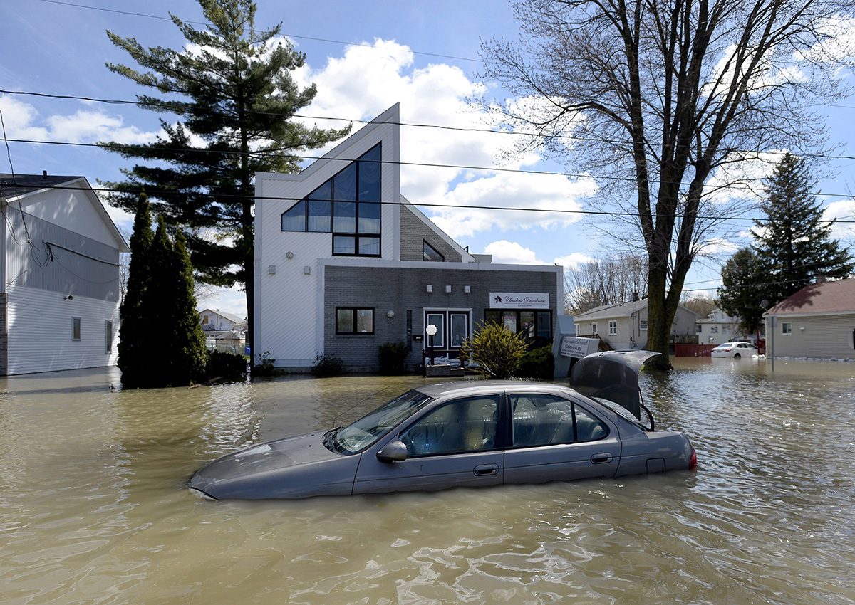 Many schools are closed due to flooding in the Greater Montreal Area.