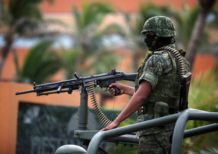 mexico-to-investigate-video-that-apparently-shows-soldier-executing