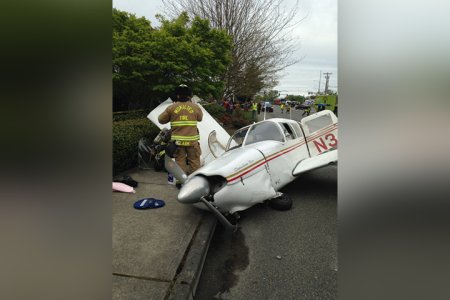 Pilot walks away from dramatic plane crash caught on dash cam
