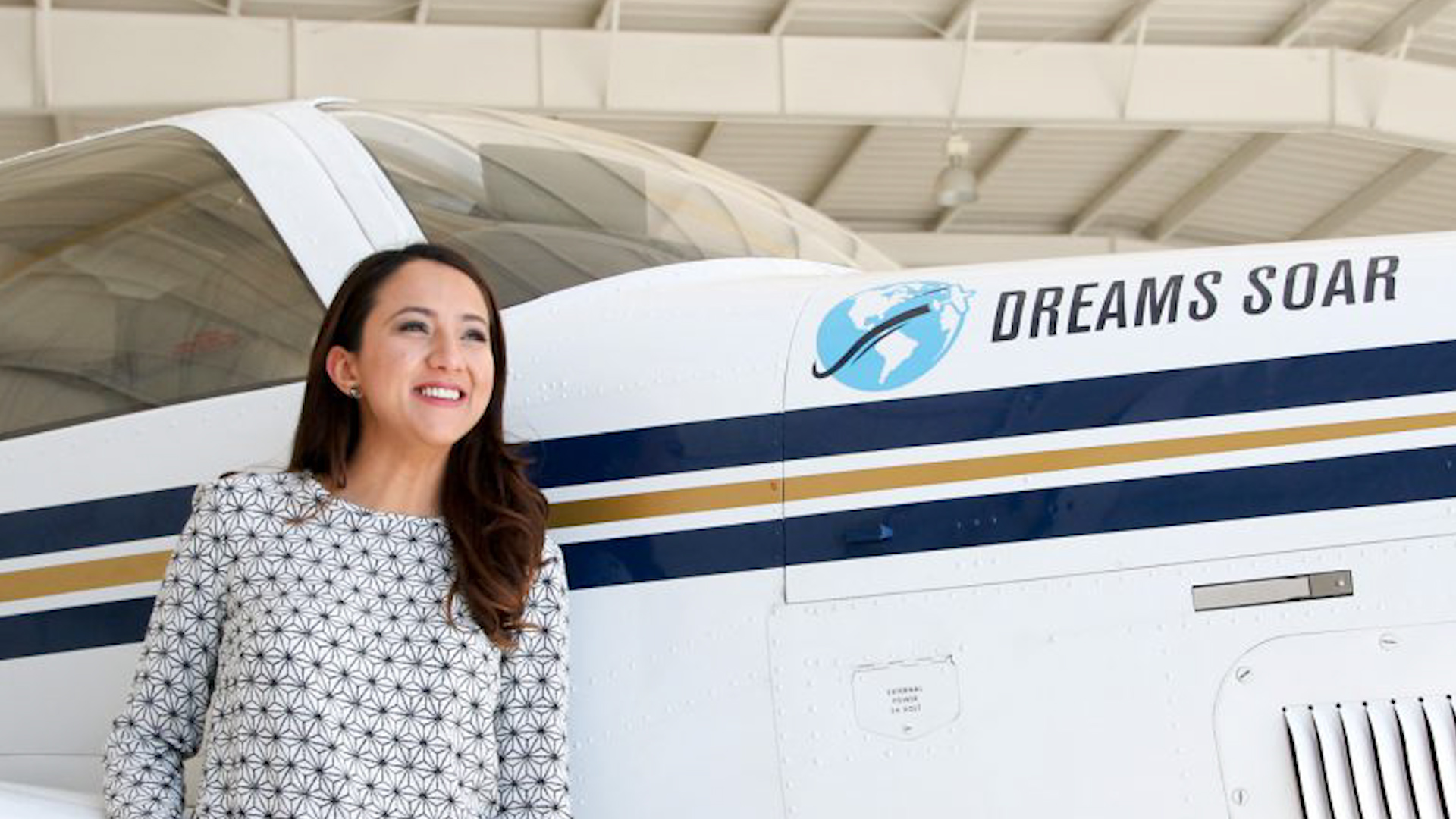 First female Afghan pilot wants to be the youngest woman to fly solo ...