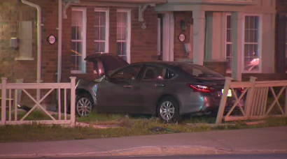 A  vehicle crash into a Scarborough home late Friday night. Jeremy Cohn/Global News.