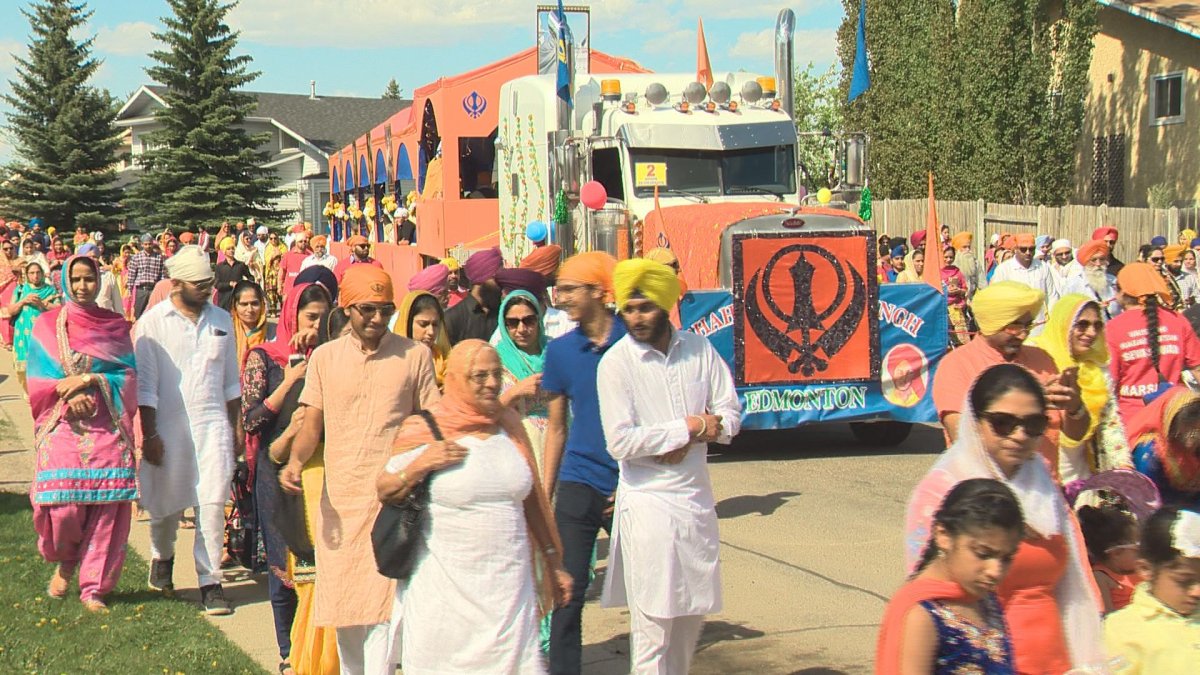 IN PHOTOS Edmonton’s Sikh community celebrates Nagar Kirtan parade