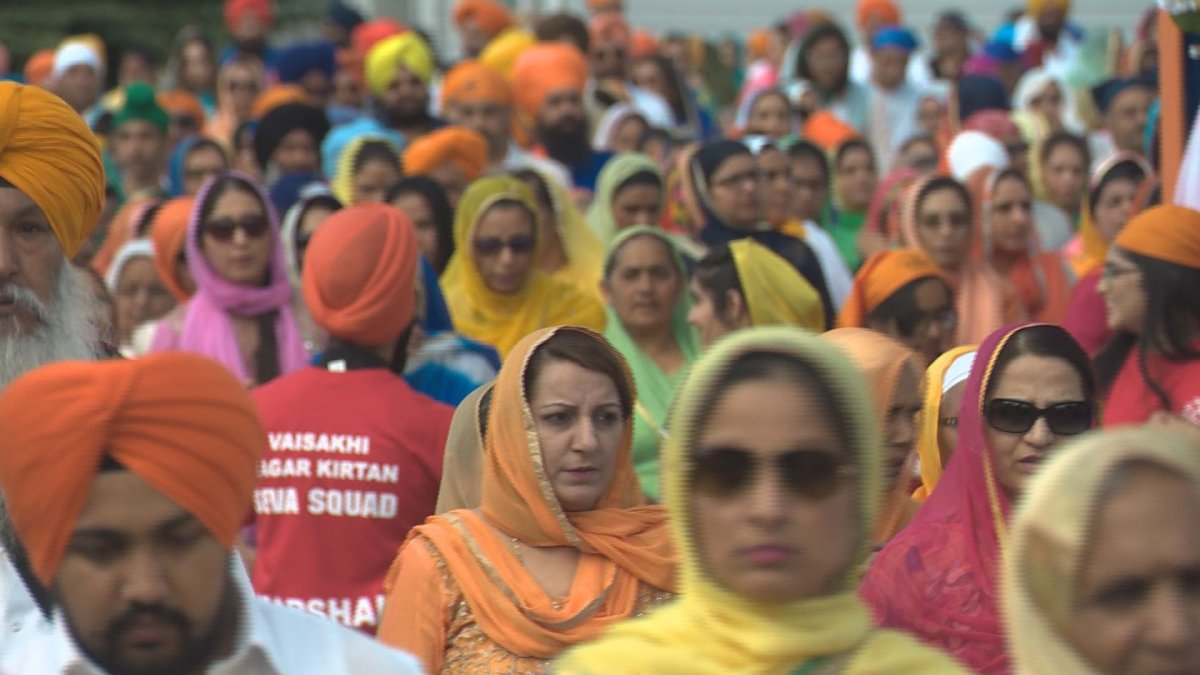 IN PHOTOS Edmonton’s Sikh community celebrates Nagar Kirtan parade Edmonton Globalnews.ca