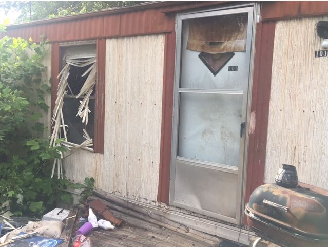 The South Carolina trailer home where an Alberta woman was reportedly held captive for five days and sexually assaulted. 