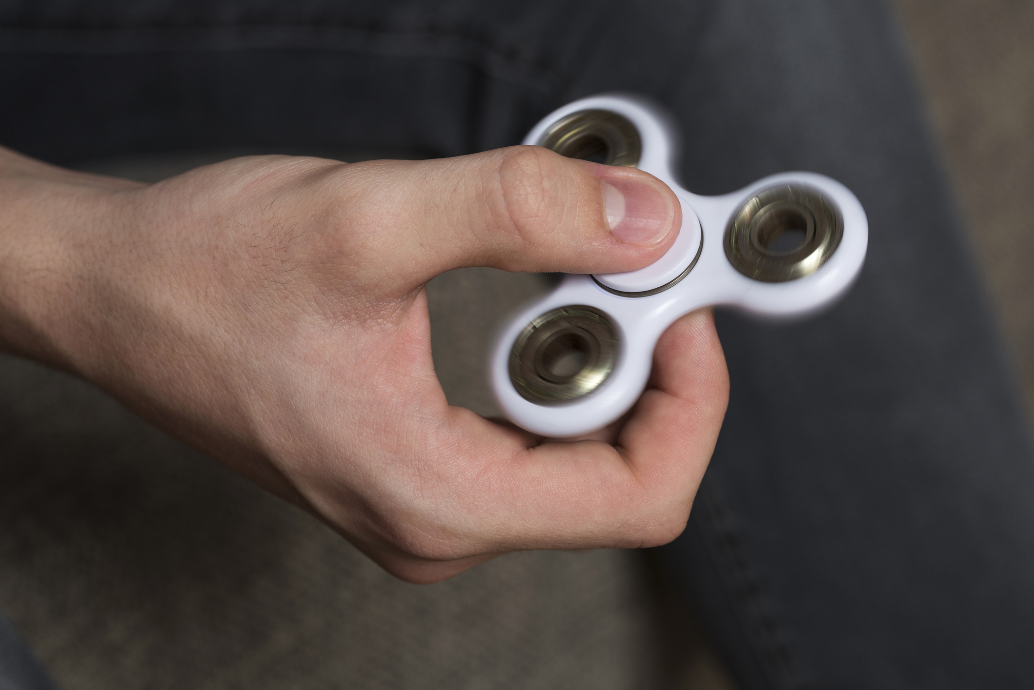 Germany destroy 35 of fidget spinners imported from China - National | Globalnews.ca