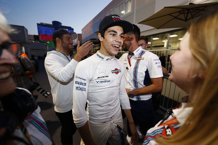 (8879548av)
Lance Stroll, Williams FW40 Mercedes, celebrates his third place finish with the team.
Azerbaijan Formula One 1 Grand Prix, Baku City Circuit, Baku, Azerbaijan. 25 Jun 2017.