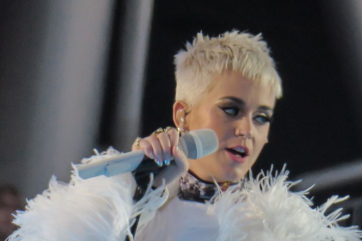 Katy Perry responds to critics of her new image: ‘I didn’t con people… this is me now’ - image