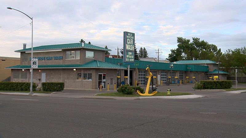 Mile Wide car wash at at 17 Ave. and 34 St. SW, the scene of a violent armed robbery June 29, 2017.