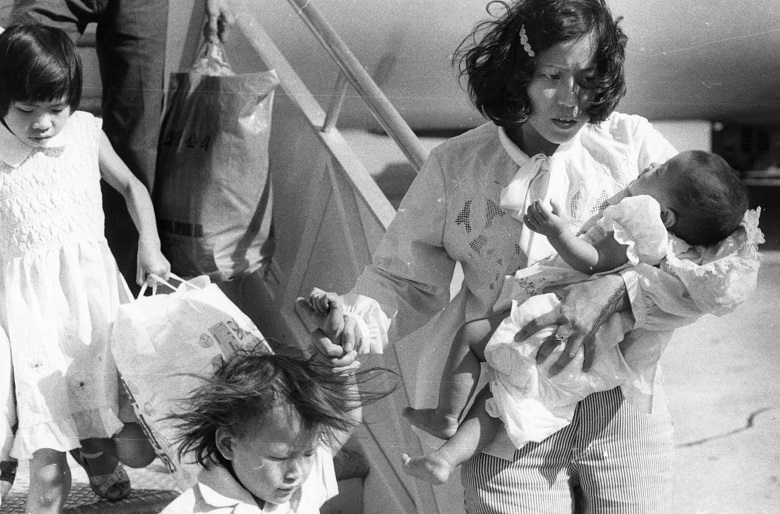 Vietnamese refugees arrive in Edmonton in this Aug. 14, 1979 photo.