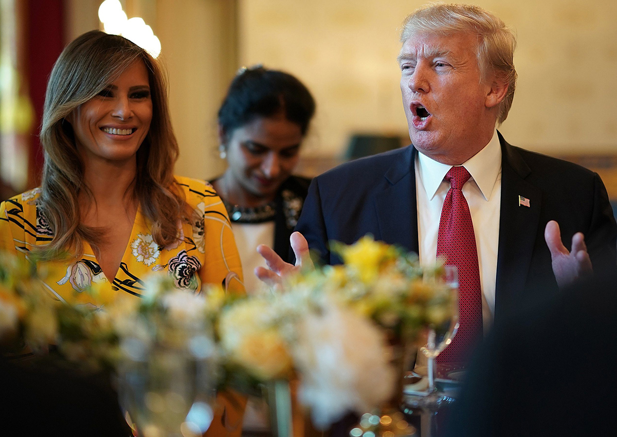 Donald J. Trump (C), flanked by first lady Melania Trump (L)delivers remarks before dinner with Indian Prime Minister Narendra Modi at the White House  in Washington, DC, USA, 26 June 2017.