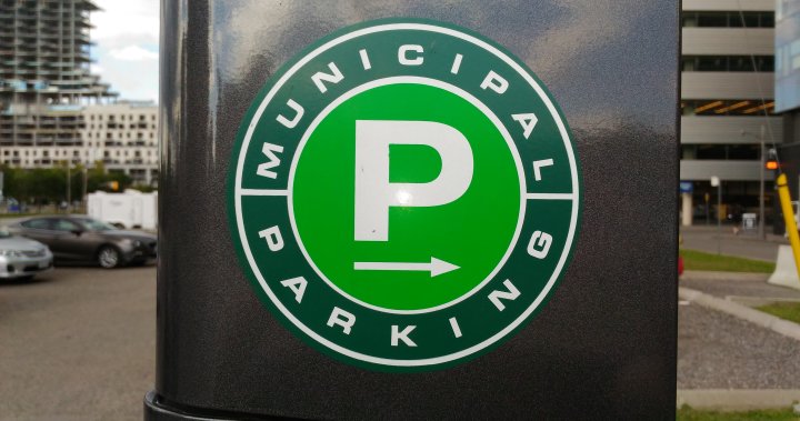 Торонто вижда огромен скок на приходите от таксите за паркиране. Ето колко сте платили