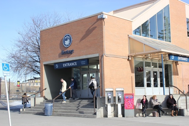 Calgary city council asked to avoid jacking up park-and-ride rates - image