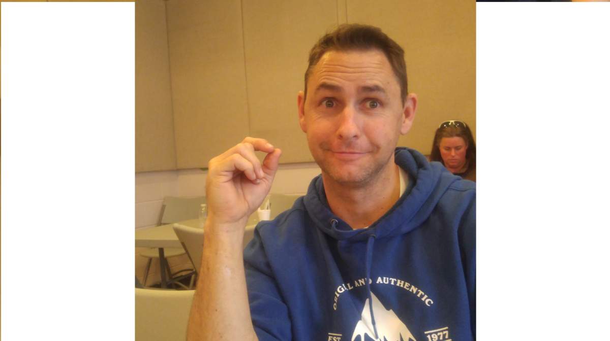 London police ask the assistance of Londoners to help locate Jeffrey Smith. 