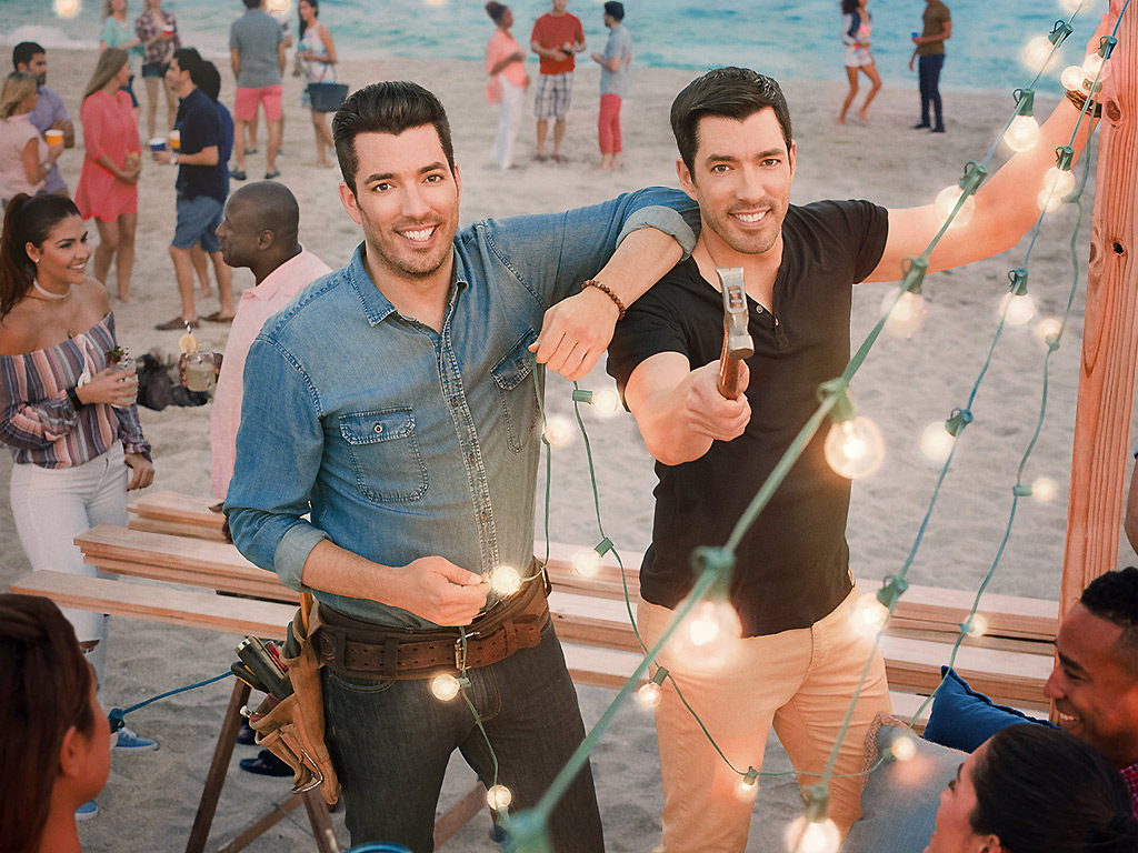 Property Brothers Jonathan and Drew Scott on ‘Brother vs. Brother’ Season 5 - image