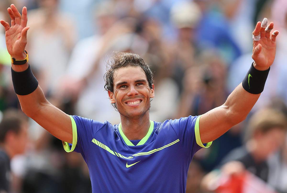 Spain\’s Rafael Nadal waves after defeating Switzerland\’s Stan Wawrinka in their final match of the French Open tennis tournament at the Roland Garros stadium, Sunday, June 11, 2017 in Paris.