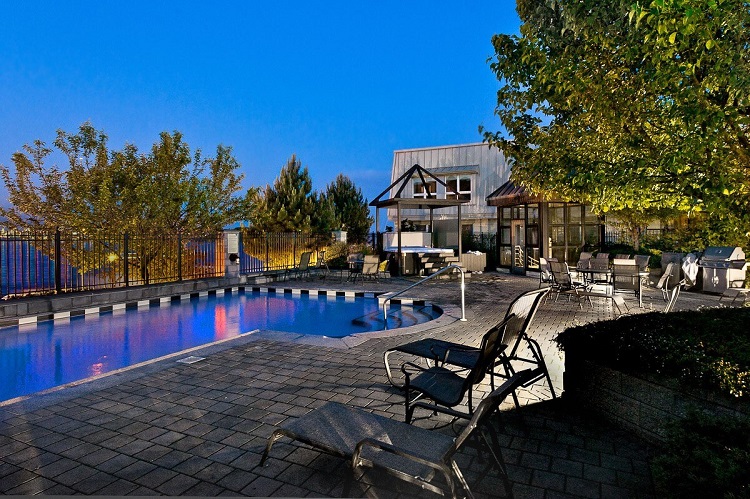 This penthouse is found right on Halifax’s harbourfront, with 360-degree views of the city.