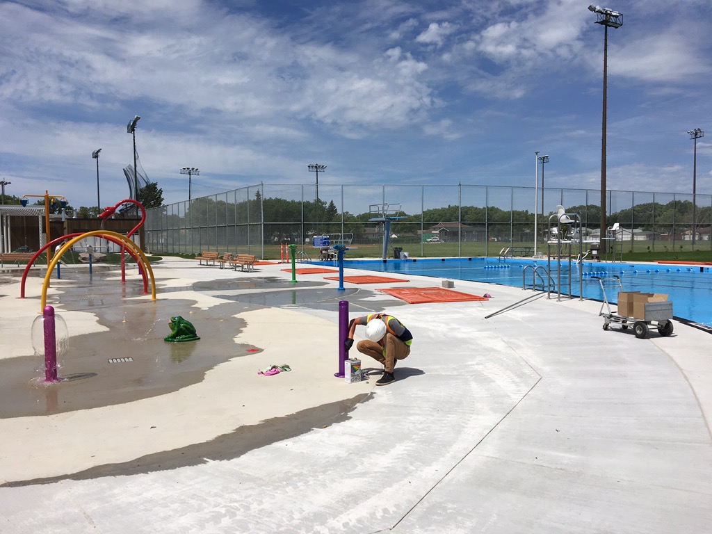 Waterpark opening in Transcona Friday, first of its kind in Winnipeg
