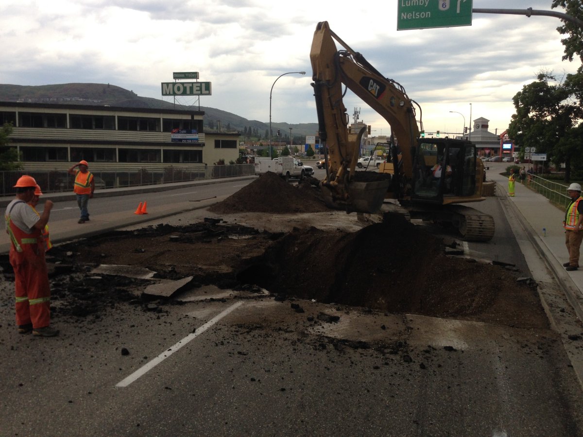 Sinkhole being repaired on Highway 97 in Vernon.