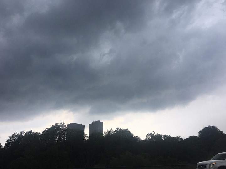 Tornado warning for city of Toronto has ended. 