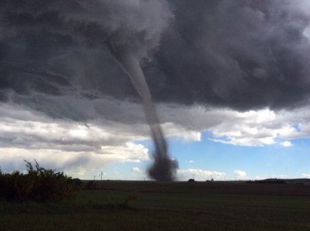 Environment Canada drops tornado warning for central Alberta: ‘tornado ...