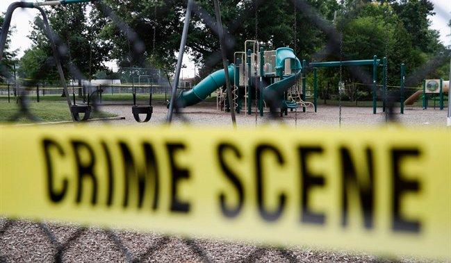 Children photographed without consent at Lethbridge playgrounds: police